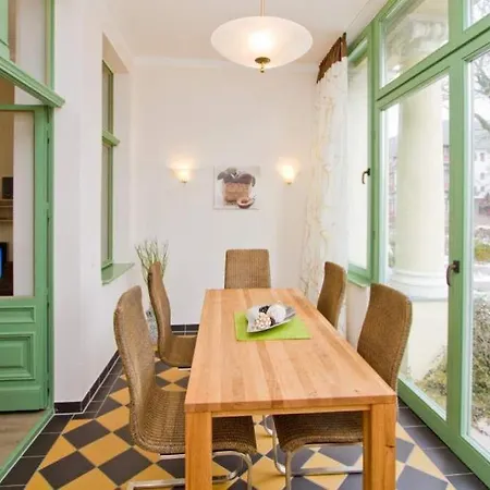 公寓 Am Ostseestrand App 5 塞巴特黑灵斯多夫